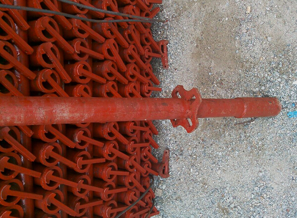 輪扣式腳手架實踐證明實用性相對杠杠的!