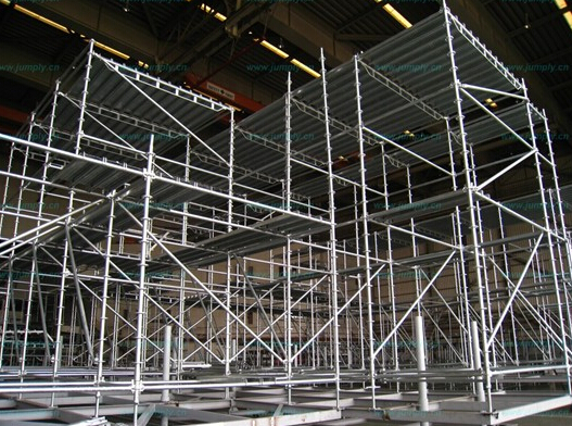 【門式腳手架定制】嚴(yán)格把關(guān)質(zhì)量問題獲來客贊許!