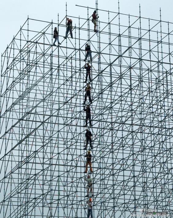 鋼管腳手架的架構有哪些質量要求？